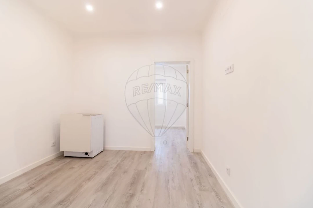 Apartamento T1 para Venda em Baixa da Banheira e Vale da Amoreira Foto 12