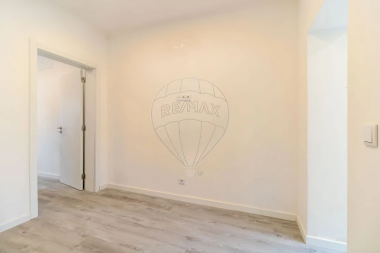 Apartamento T1 para Venda em Baixa da Banheira e Vale da Amoreira Foto 10