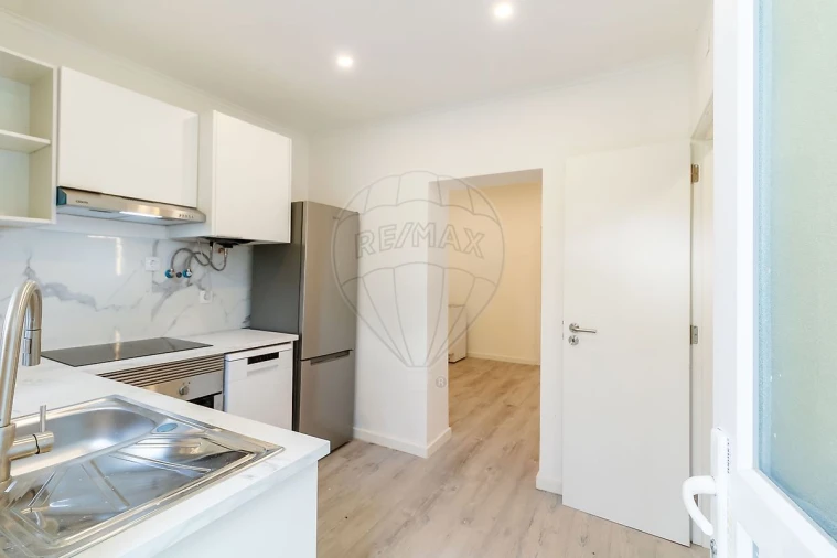 Apartamento T1 para Venda em Baixa da Banheira e Vale da Amoreira Foto 16