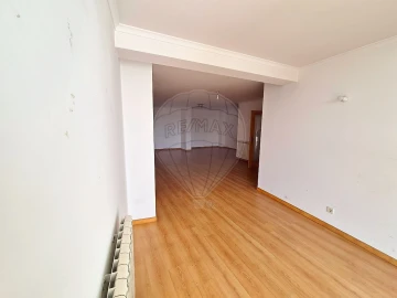Apartamento T2 para Venda em Rio de Mouro