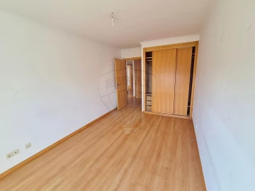 Apartamento T2 para Venda em Rio de Mouro
