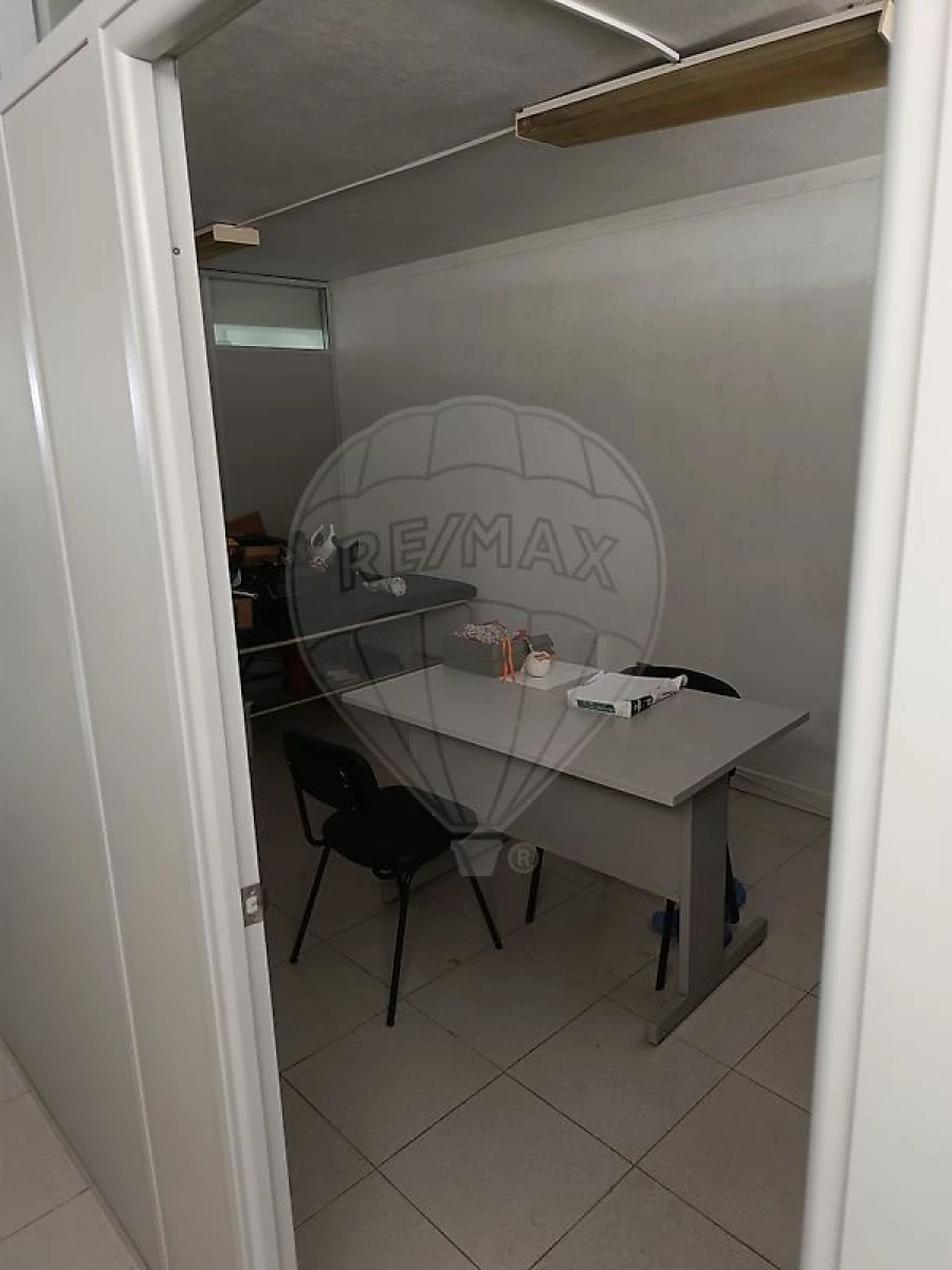 Escritório para Venda em Valega Foto 8