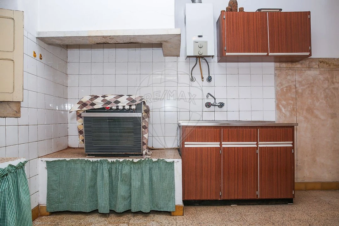 Moradia T2 para Venda em Abrigada e Cabanas de Torres Foto 6