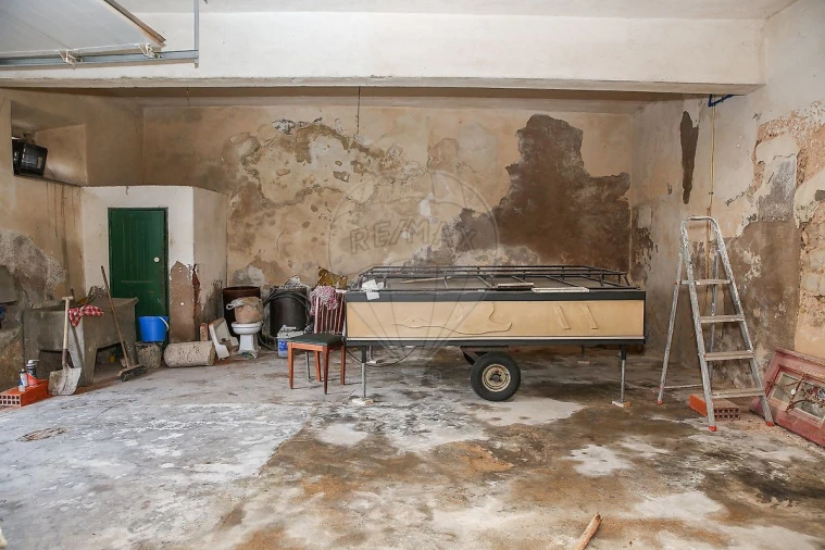 Moradia T2 para Venda em Abrigada e Cabanas de Torres Foto 32