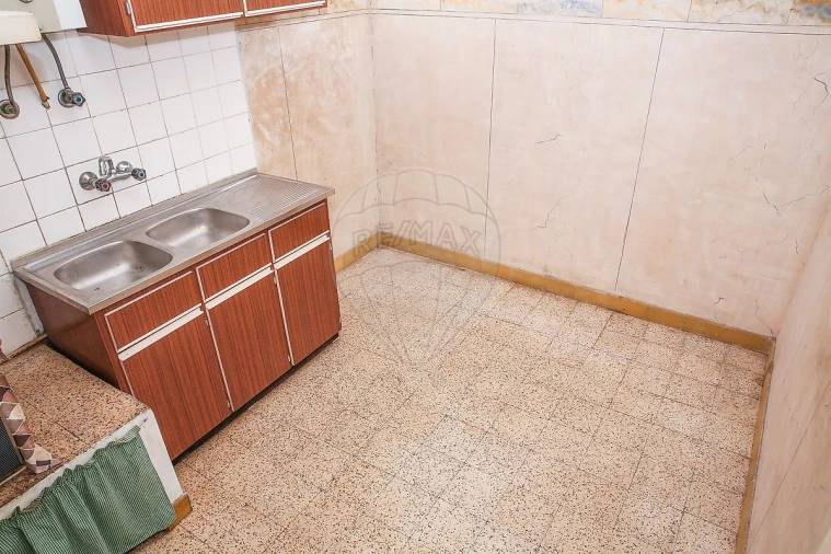 Moradia T2 para Venda em Abrigada e Cabanas de Torres Foto 8