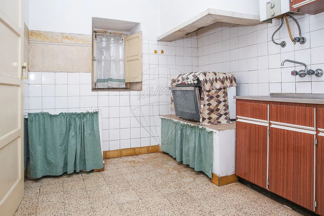 Moradia T2 para Venda em Abrigada e Cabanas de Torres Foto 3