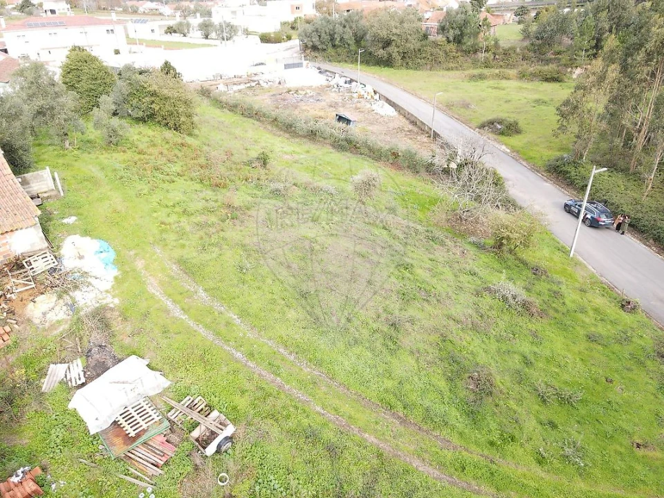 Terreno para Venda em Calvaria de Cima Foto 5