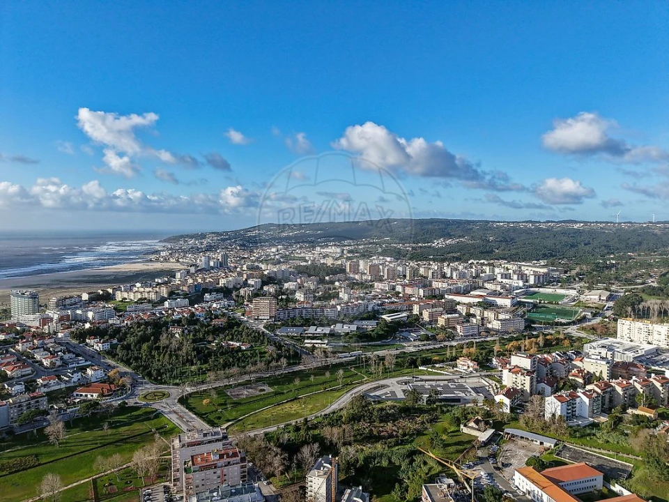 Apartamento T2 para Venda em Tavarede Foto 18