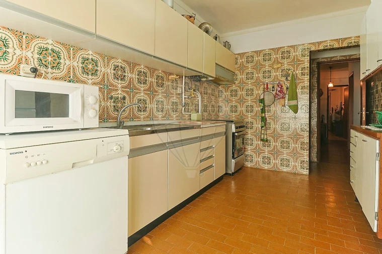 Apartamento T2 para Venda em Tavarede Foto 6