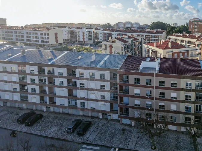 Apartamento T2 para Venda em Tavarede Foto 14