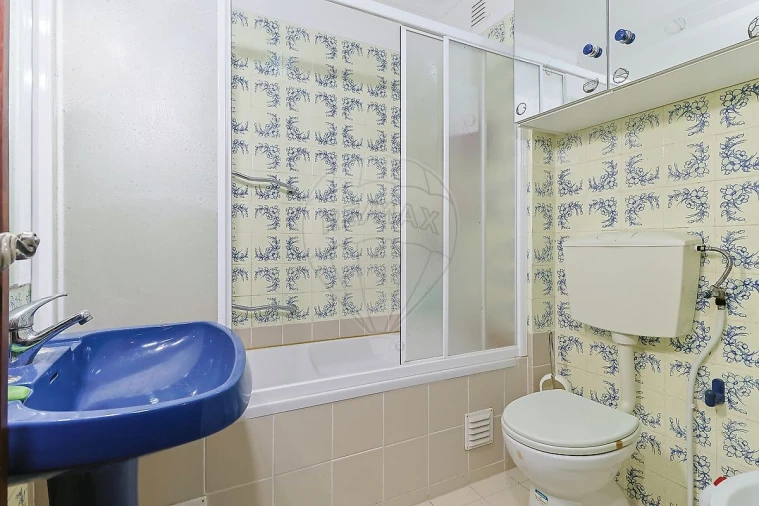 Apartamento T2 para Venda em Tavarede Foto 10