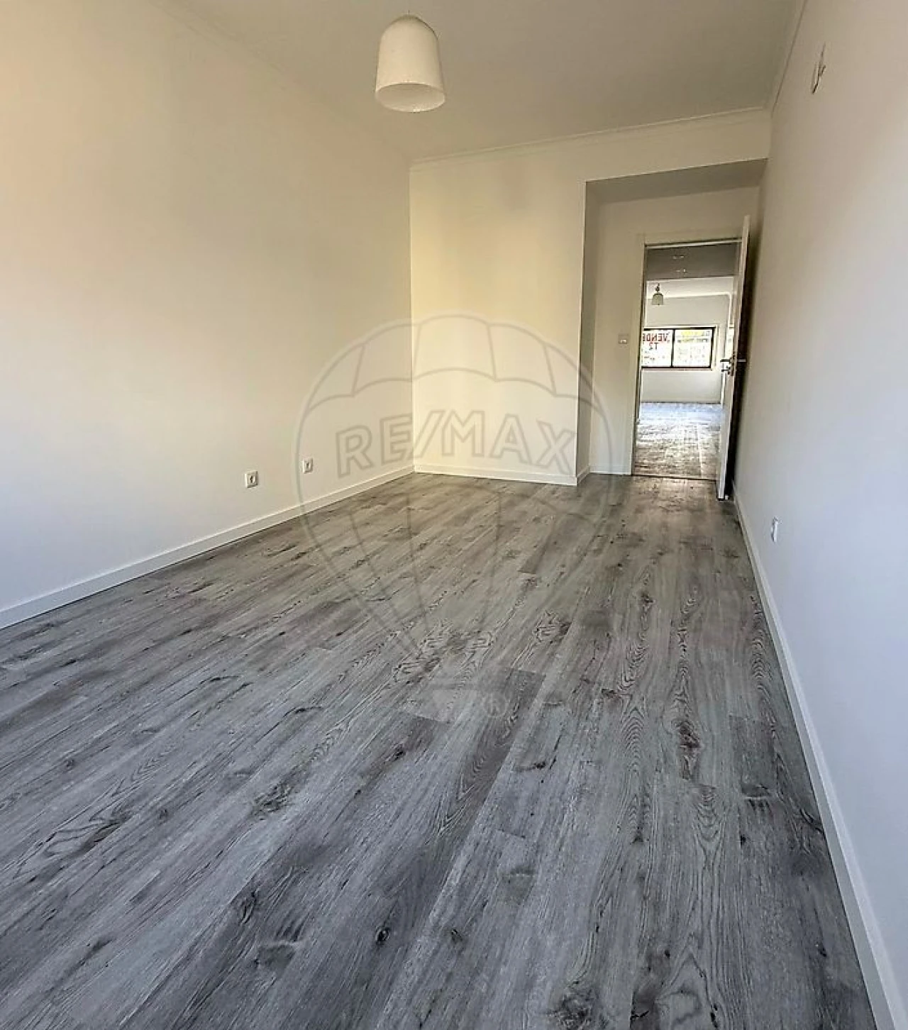 Apartamento T2 para Venda em Queluz e Belas Foto 9