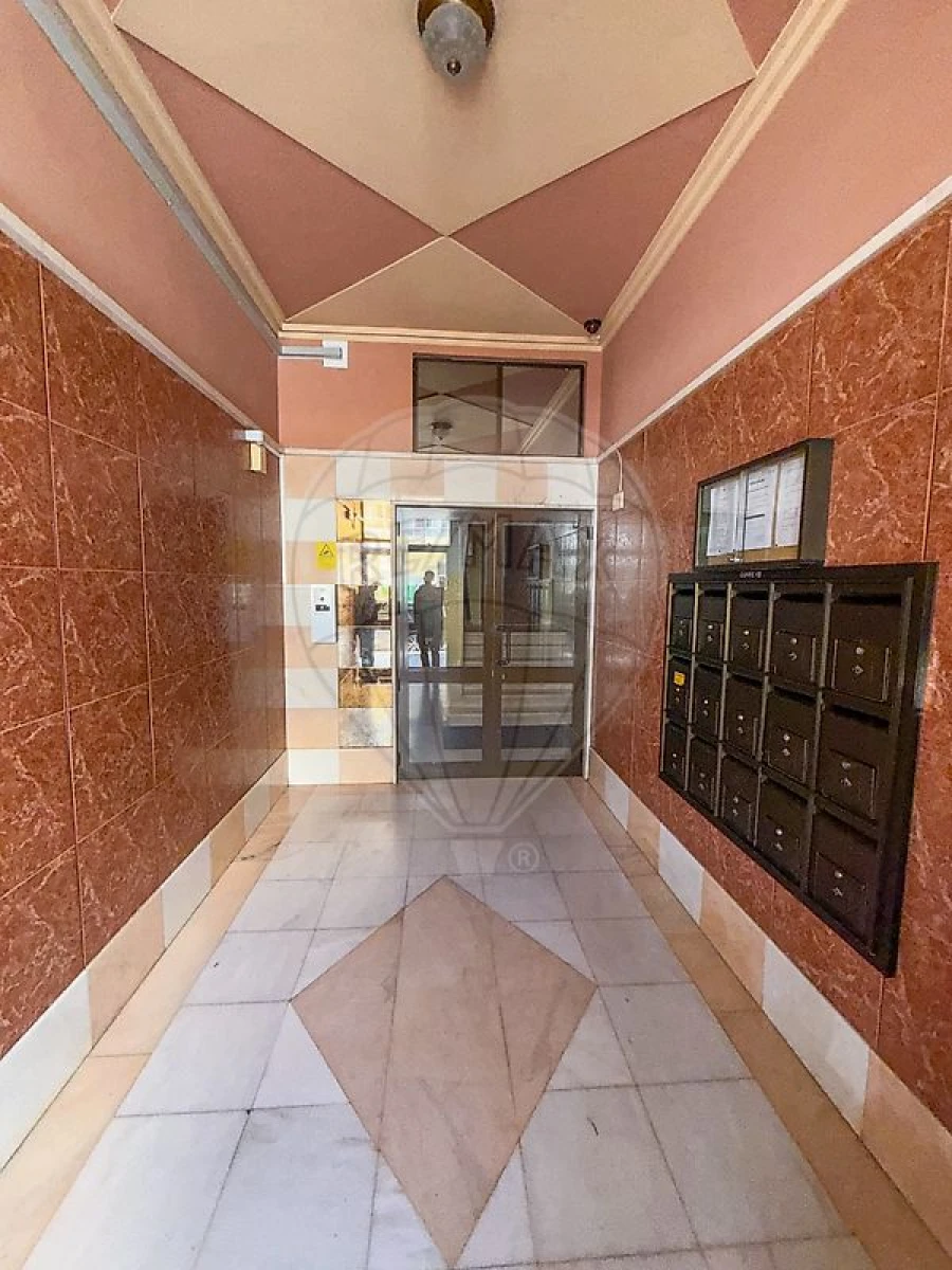 Apartamento T2 para Venda em Queluz e Belas Foto 34