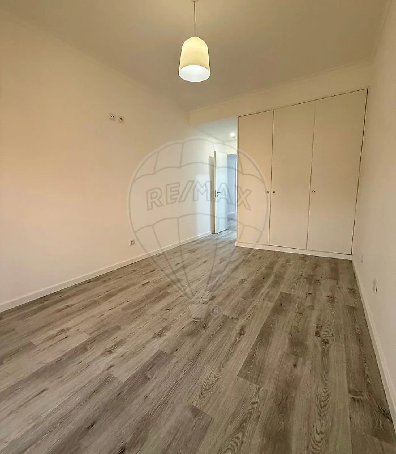 Apartamento T2 para Venda em Queluz e Belas Foto 18