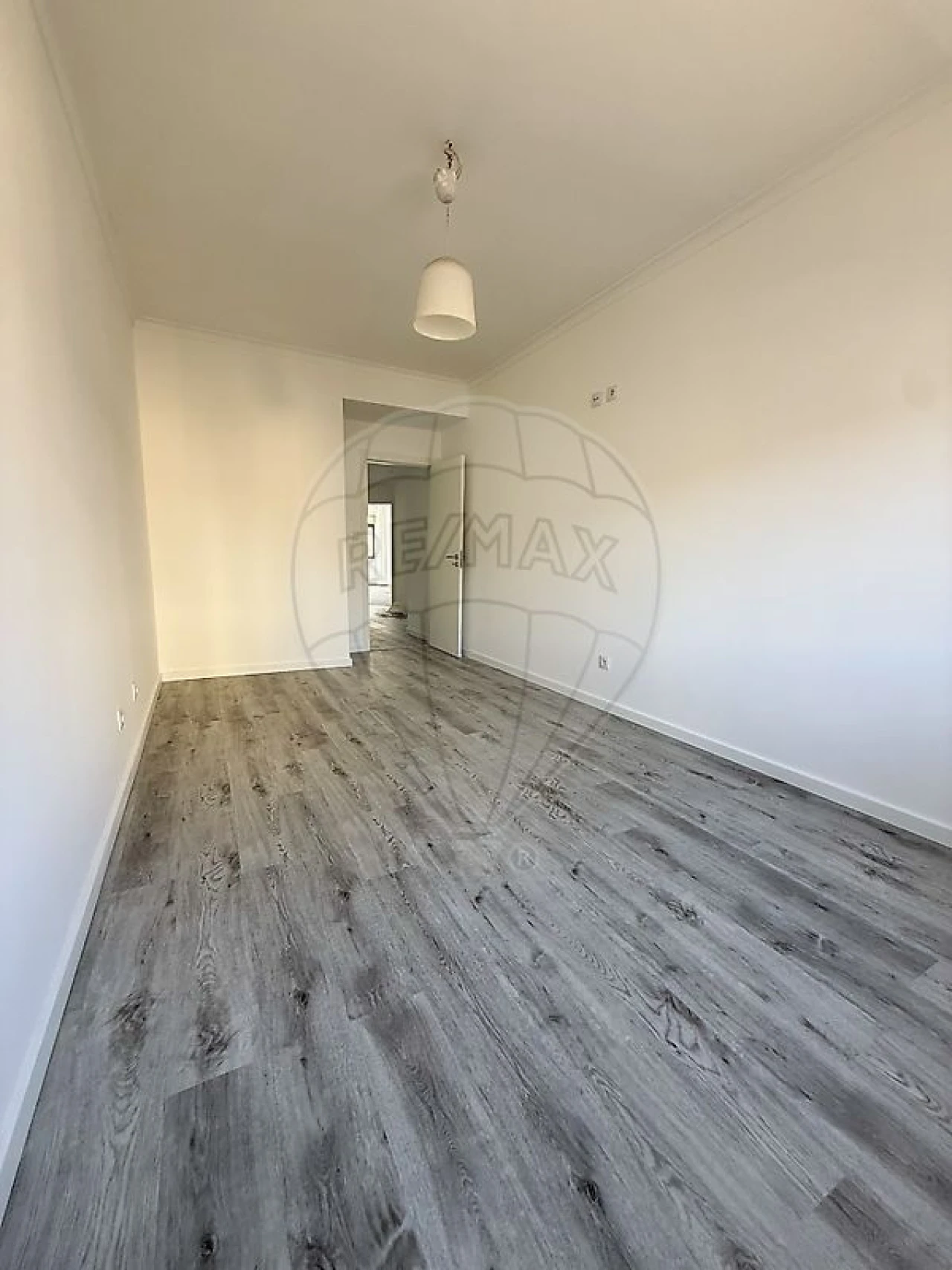 Apartamento T2 para Venda em Queluz e Belas Foto 10