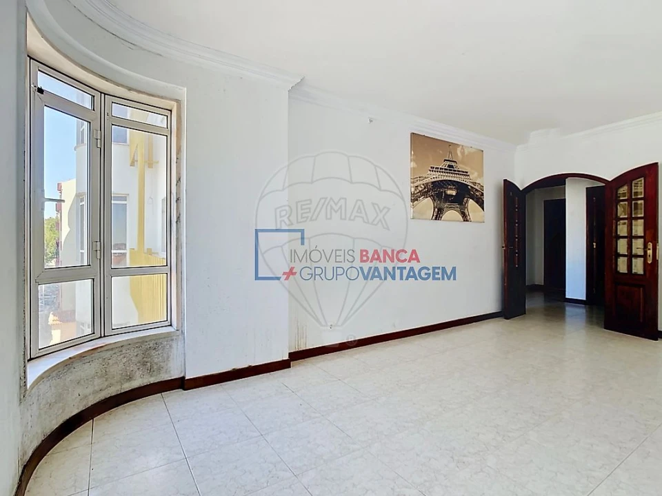 Apartamento T3 para Venda em Algueirão-Mem Martins Foto 12
