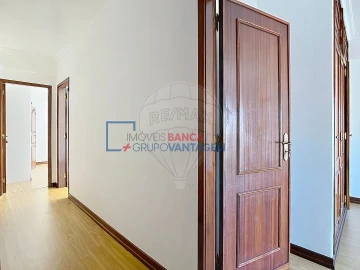 Apartamento T3 para Venda em Algueirão-Mem Martins