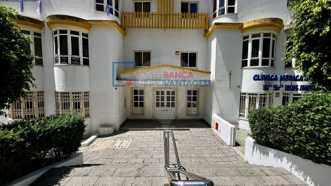 Apartamento T3 para Venda em Algueirão-Mem Martins