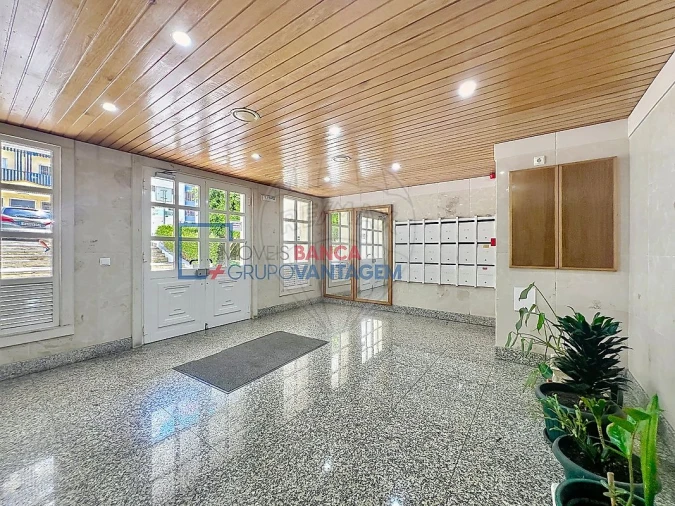 Apartamento T3 para Venda em Algueirão-Mem Martins Foto 20