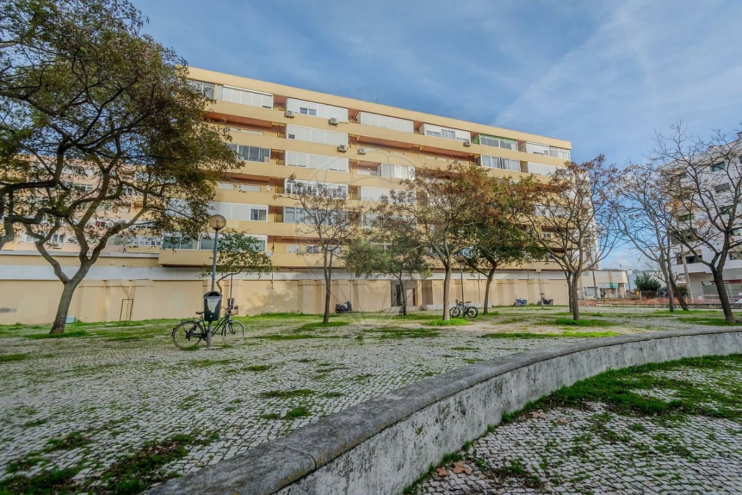 Apartamento T2 para Venda em Costa da Caparica Foto 4