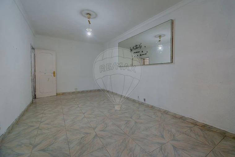 Apartamento T2 para Venda em Costa da Caparica Foto 9