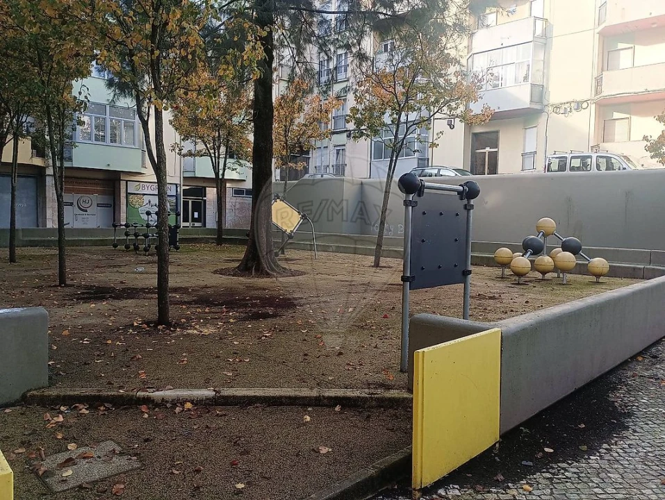 Apartamento T3 para Venda em Cacém e São Marcos Foto 9