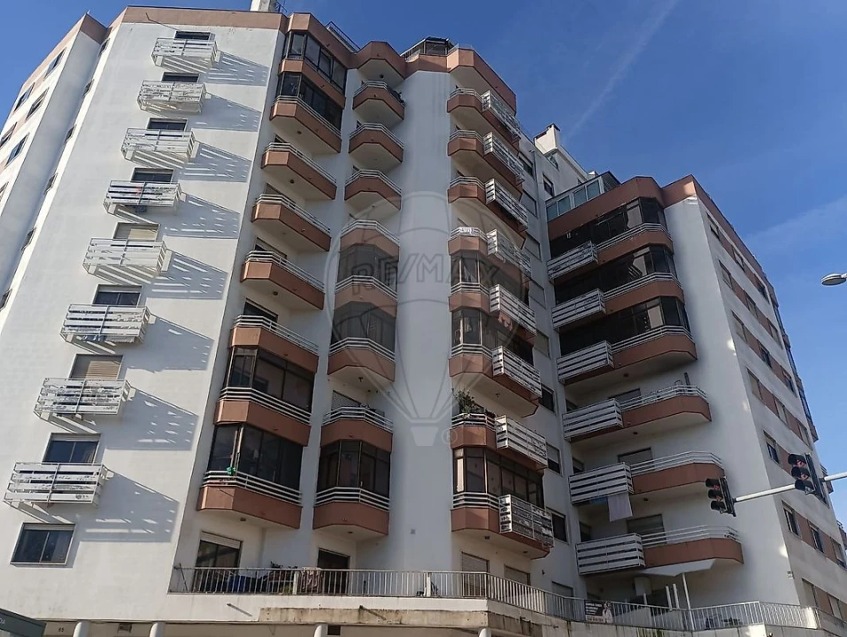 Apartamento T3 para Venda em Cacém e São Marcos Foto 5