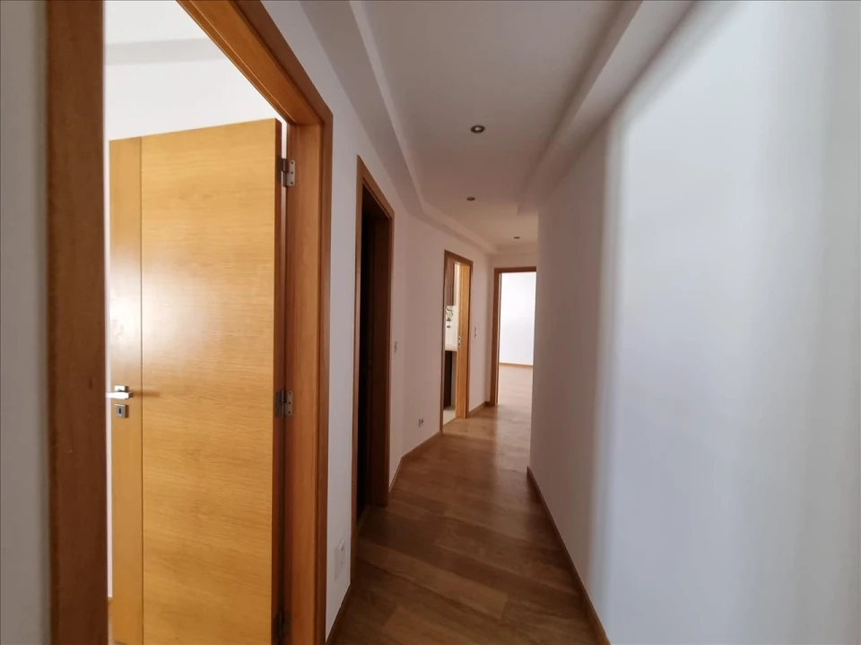 Apartamento T2 para Venda em Venteira Foto 15