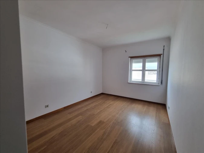 Apartamento T2 para Venda em Venteira Foto 14