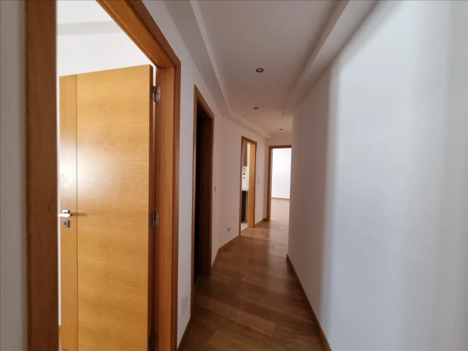 Apartamento T2 para Venda em Venteira Foto 15