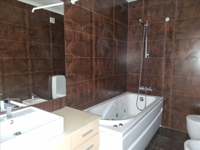 Apartamento T2 para Venda em Venteira Foto 17