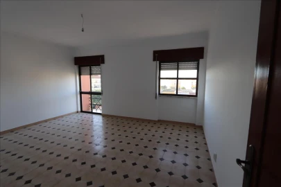 Apartamento T3 para Venda em Moita