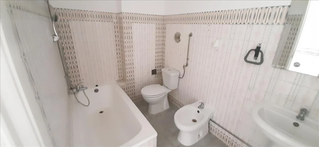 Apartamento T2 para Venda em Amora Foto 10