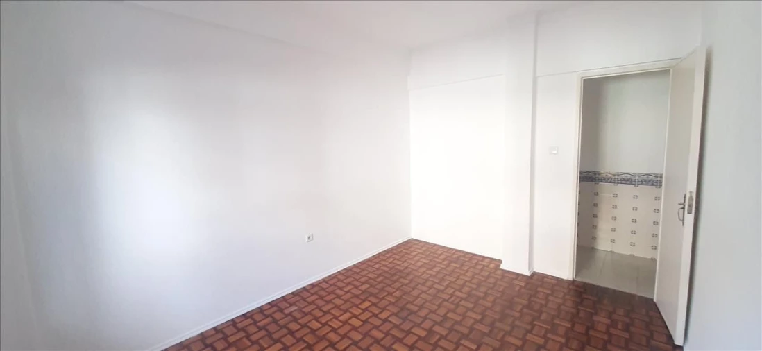 Apartamento T2 para Venda em Amora Foto 8