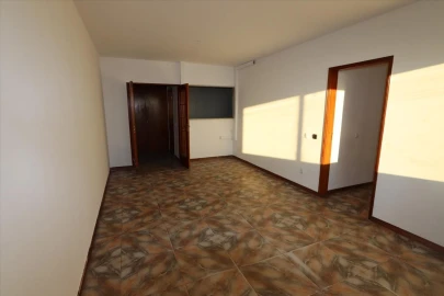 Apartamento T3 para Venda em Corroios