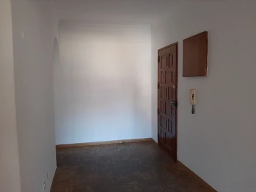 Apartamento T2 para Venda em Agualva e Mira-Sintra