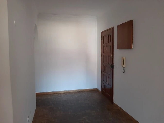 Apartamento T2 para Venda em Agualva e Mira-Sintra Foto 10