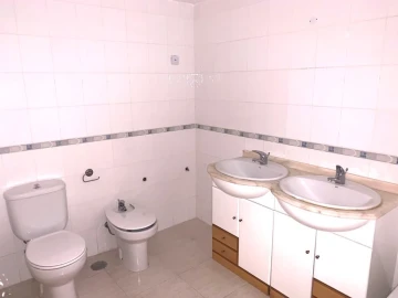 Apartamento T2 para Venda em Azambuja