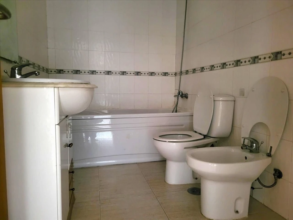 Apartamento T3 para Venda em Azambuja Foto 13