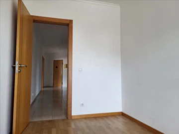 Apartamento T3 para Venda em Azambuja