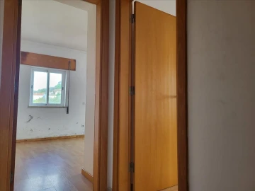 Apartamento T3 para Venda em Azambuja