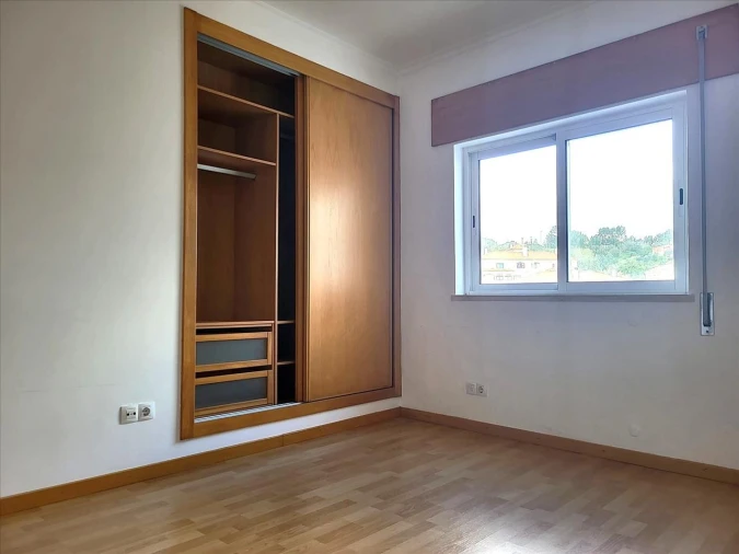 Apartamento T3 para Venda em Azambuja Foto 8