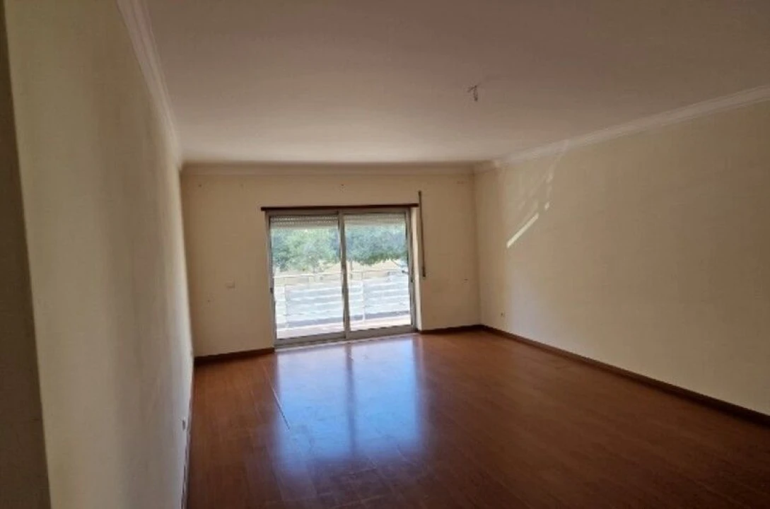 Apartamento T3 para Venda em Barreiro e Lavradio Foto 3