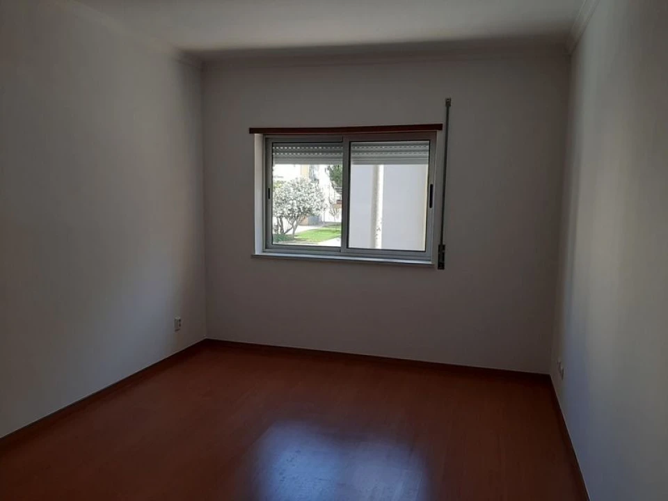 Apartamento T3 para Venda em Barreiro e Lavradio Foto 9