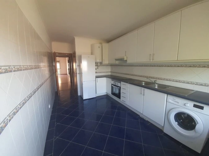 Apartamento T3 para Venda em Barreiro e Lavradio Foto 4