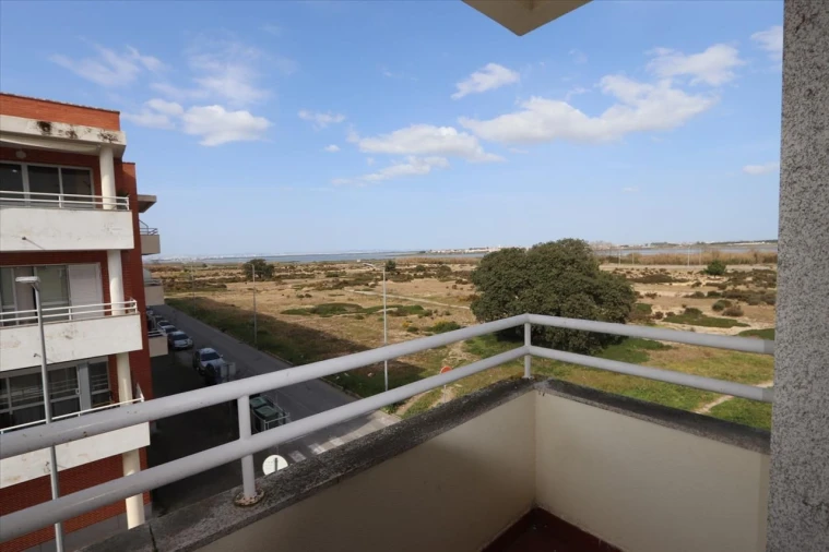 Apartamento T3 para Venda em Alhos Vedros Foto 11