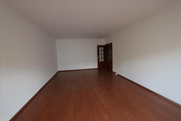 Apartamento T3 para Venda em Barreiro e Lavradio Foto 4