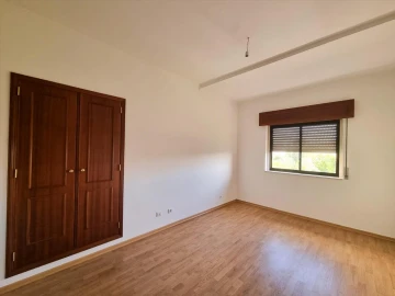 Apartamento T2 para Venda em Marvila, Ribeira Santarém, São Salvador, São Nicolau