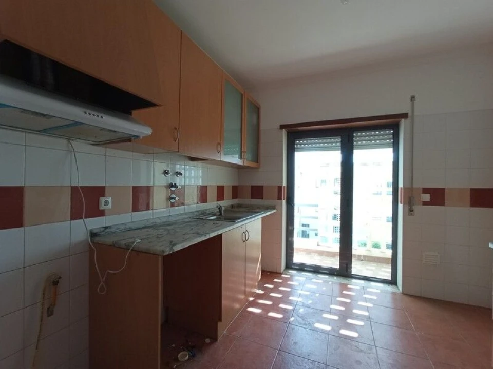 Apartamento T4 para Venda em Alter do Chão Foto 3