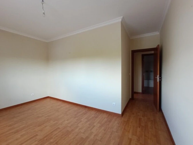 Apartamento T4 para Venda em Alter do Chão Foto 6